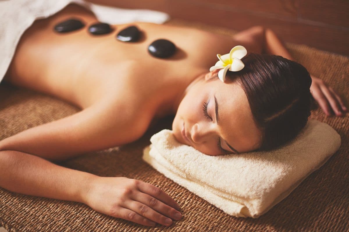 Hot Stones Massage